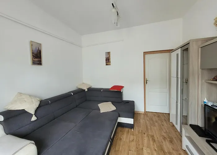 Dom Z 3 Sypialniami * 波别罗沃