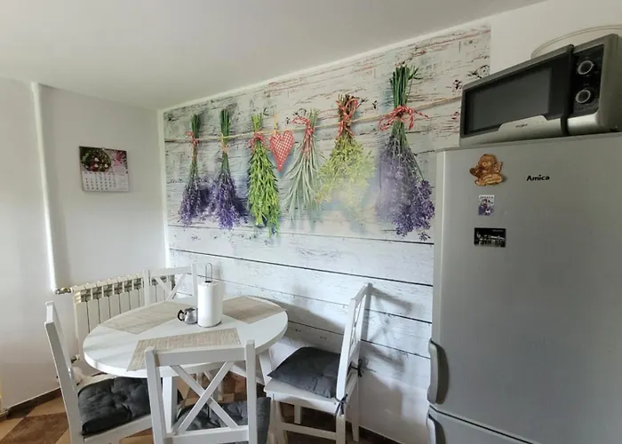 Dom Z 3 Sypialniami * 波别罗沃